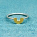 Ring (8,5 mm) - Hammerschlag "Kugel",  halber Donut