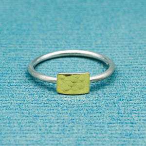 Ring (7 mm x 5 mm) - Hammerschlag "Kugel",  rechteckig