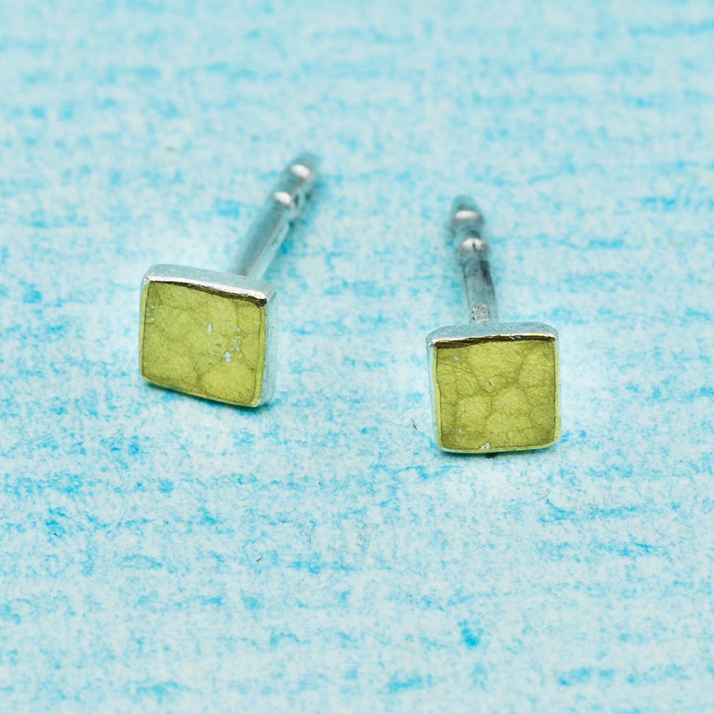 Ohrstecker (3,5 mm) - Hammerschlag "Kugel", quadratisch